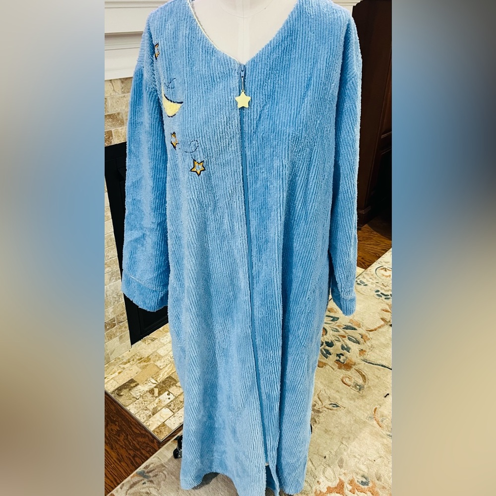 Stan Herman 2X vintage blue chenille embroidered robe with original zipper pull